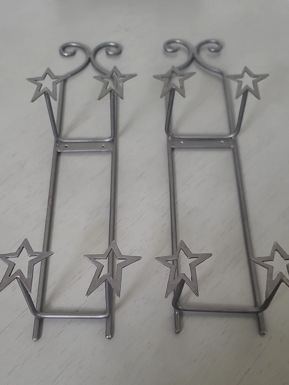 Set Of 2 Metal Decorative Star Accent Wall Hooks in Silver - Home Wall Decor